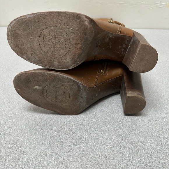 Tory Burch heeled brown boots size 7M - Picture 3 of 5
